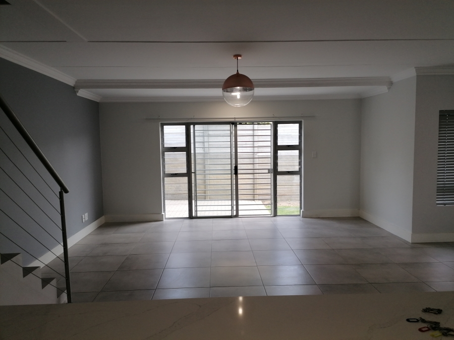 To Let 3 Bedroom Property for Rent in Langeberg Heights Western Cape